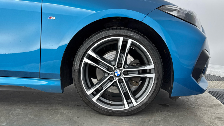 BMW 2 Series 218d M Sport 4dr Diesel Saloon